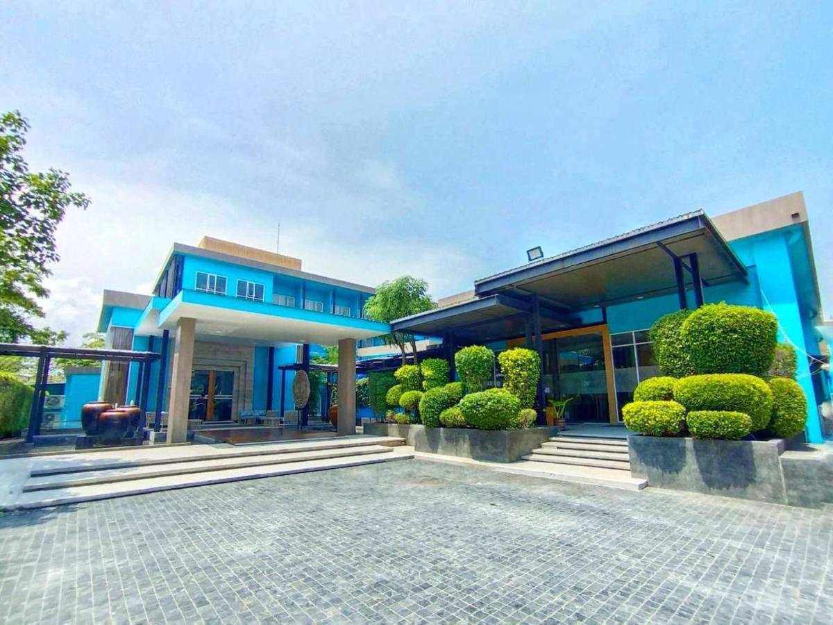 Beach Walk Boutique Resort Bangsaen Eksteriør billede