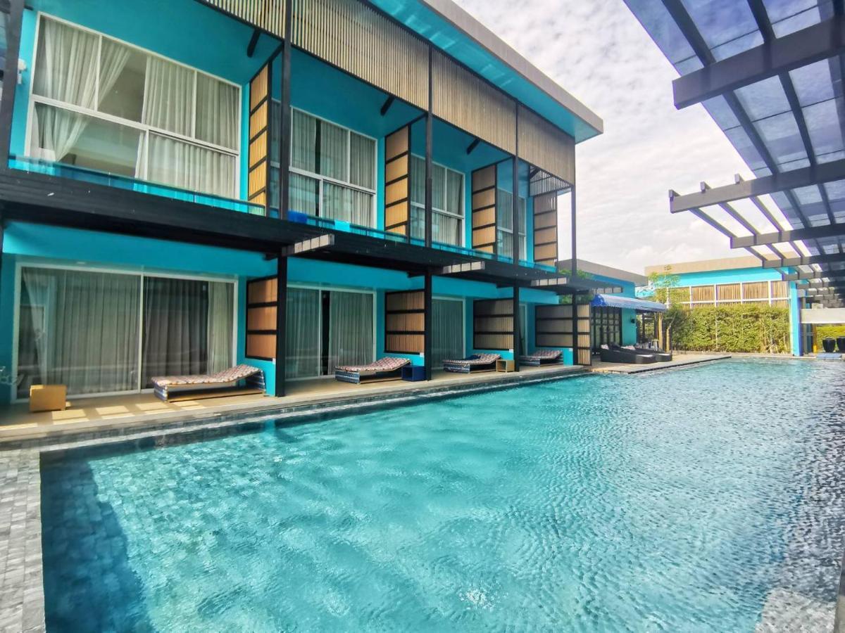 Beach Walk Boutique Resort Bangsaen Eksteriør billede