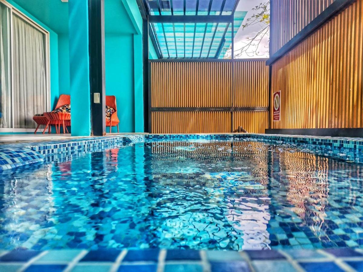 Beach Walk Boutique Resort Bangsaen Eksteriør billede
