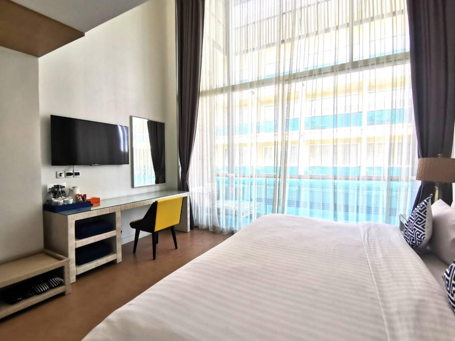 Beach Walk Boutique Resort Bangsaen Værelse billede